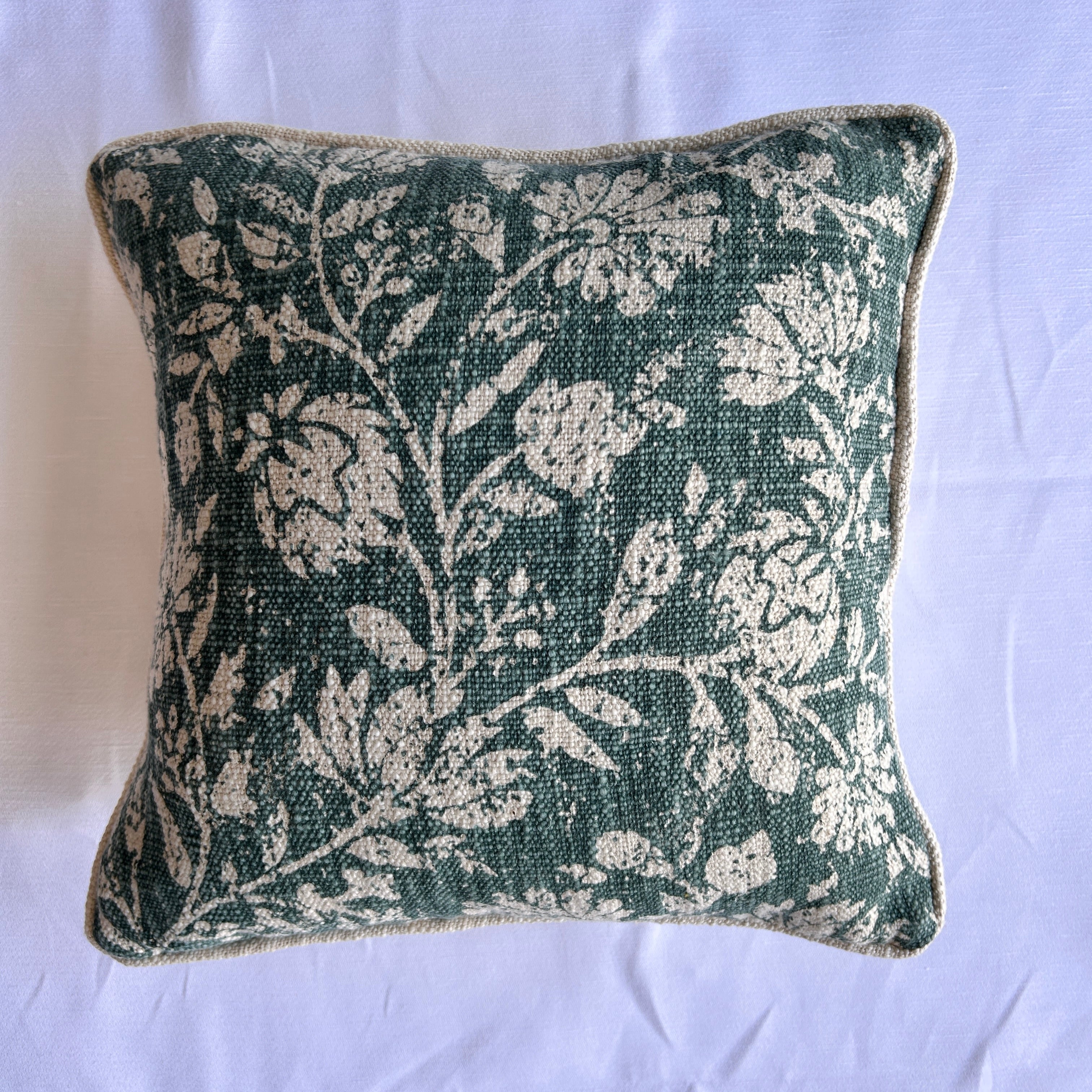 Vintage Floral - Slub-Cotton Printed Cushion Cover - 16x16