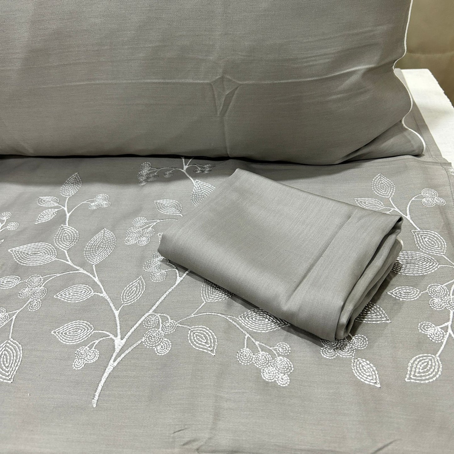 Bed Sheet Size: 274cm x 274cm (108" x 108") Material: Cotton in just Rs. 2999.00, (Kashida Collection Pure Cotton King Size Bedsheet - 100x108 by Export House )