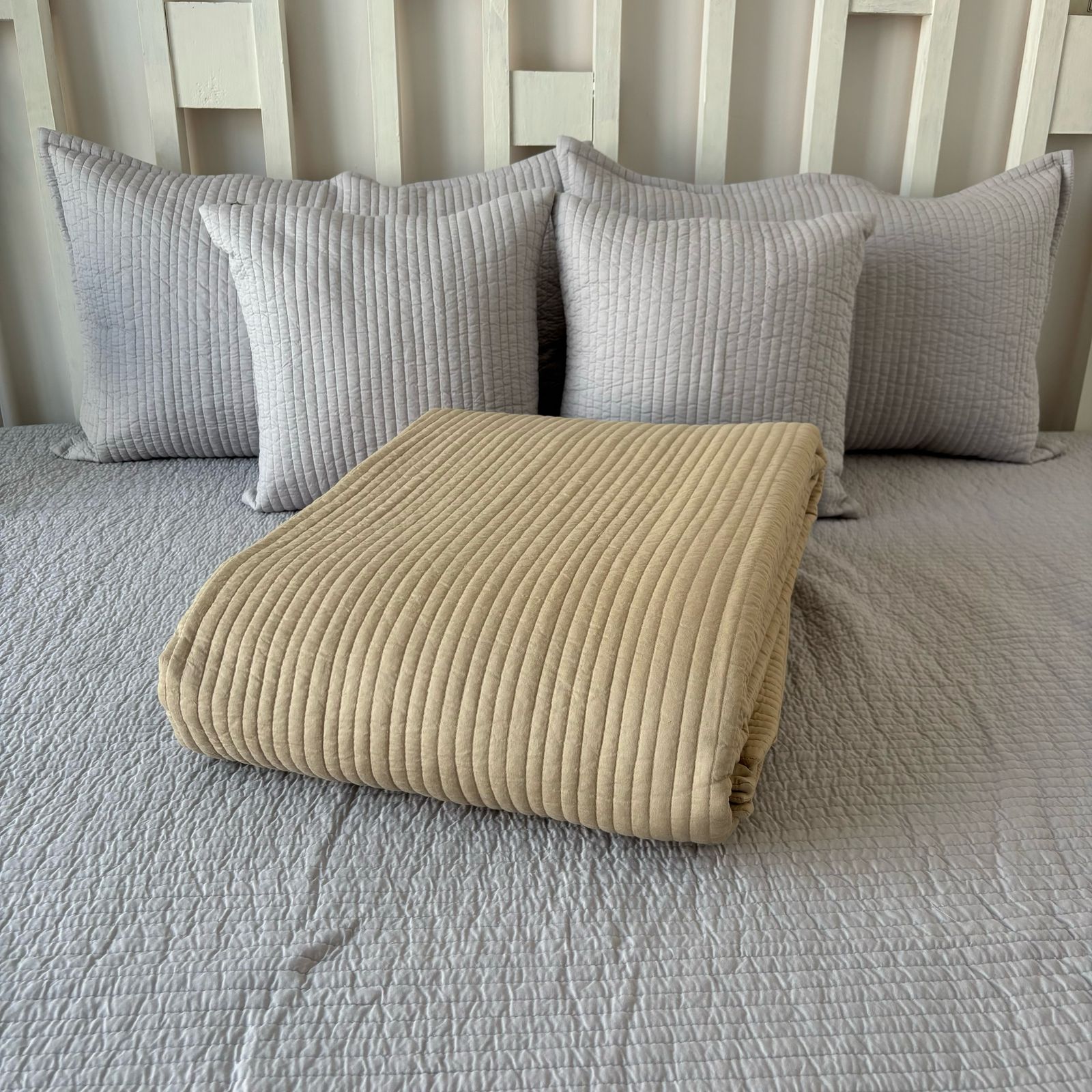 Quilted Premium Bedcover 254cm x 274cm (100" x 108")