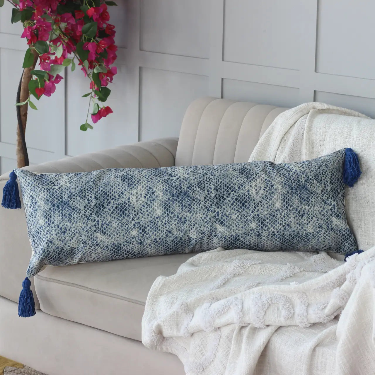 Jacquard Lumbar Cover