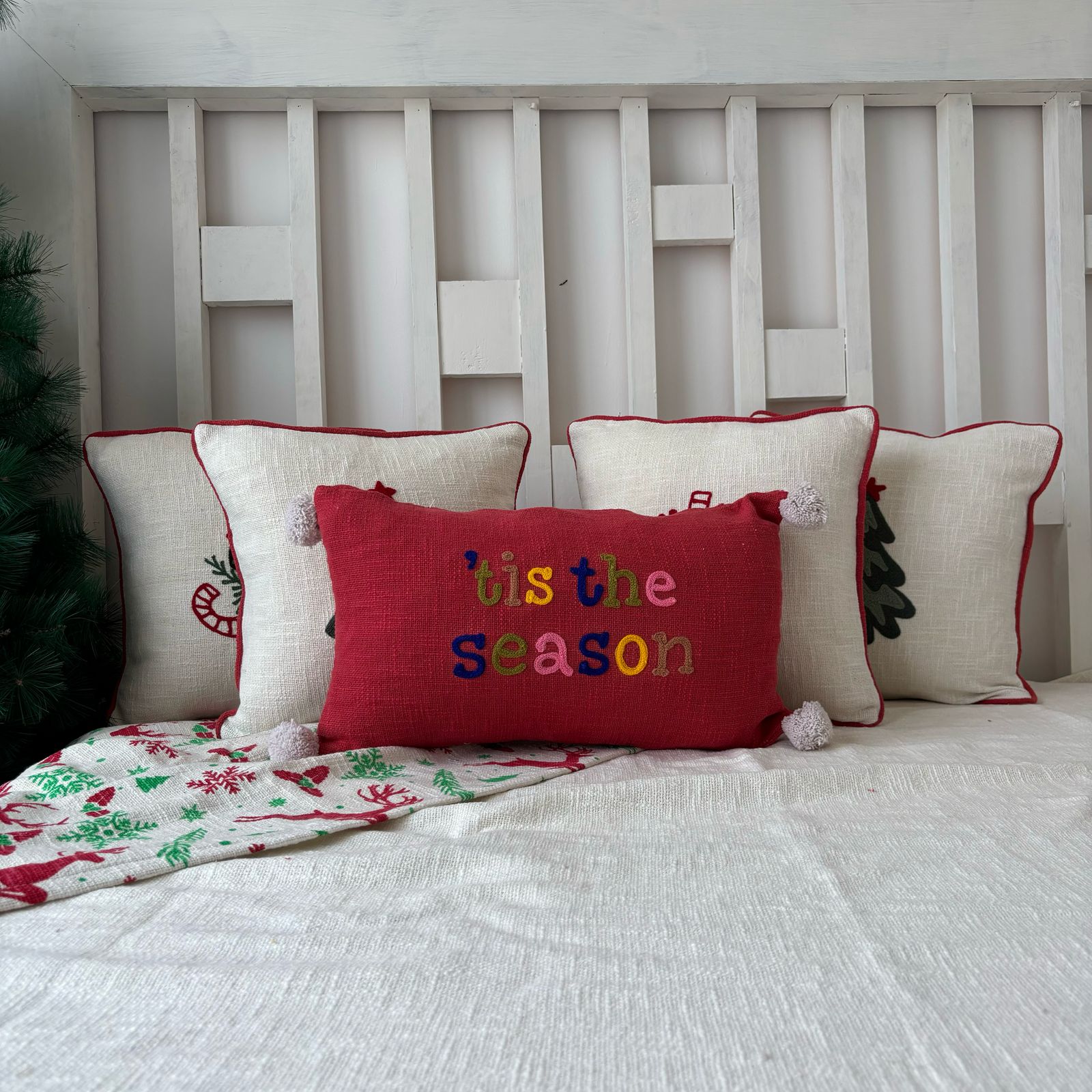 Cotton Embroidered Cushion Cover, 40cm X 40cm (16" X 16")