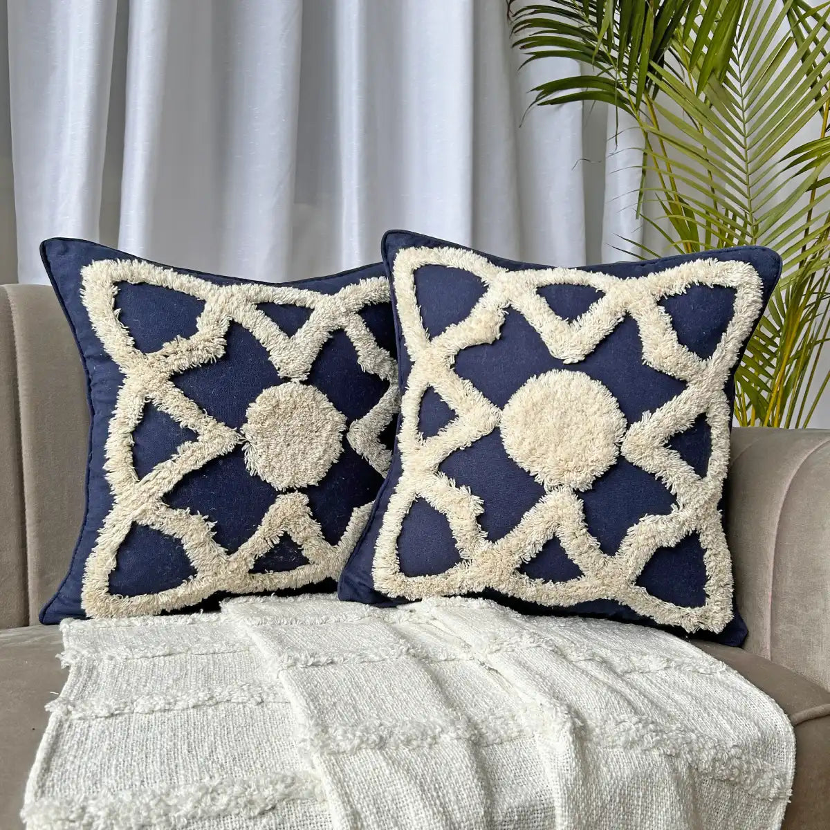 Midnight sky - Tufted Premium Cushion Cover