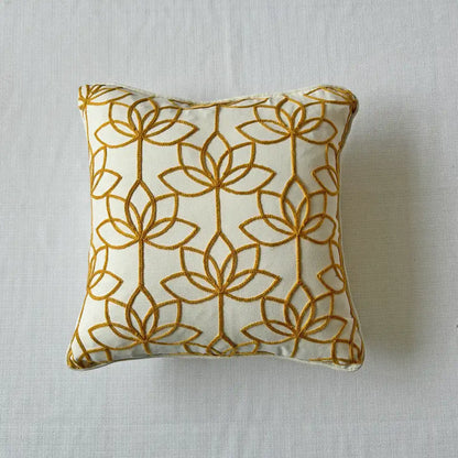 Lotus bloom - Cushion Cover