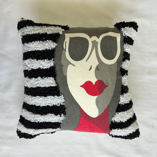 Pop Art Lady with Sunglasses Tufted Cotton Cushion Cover