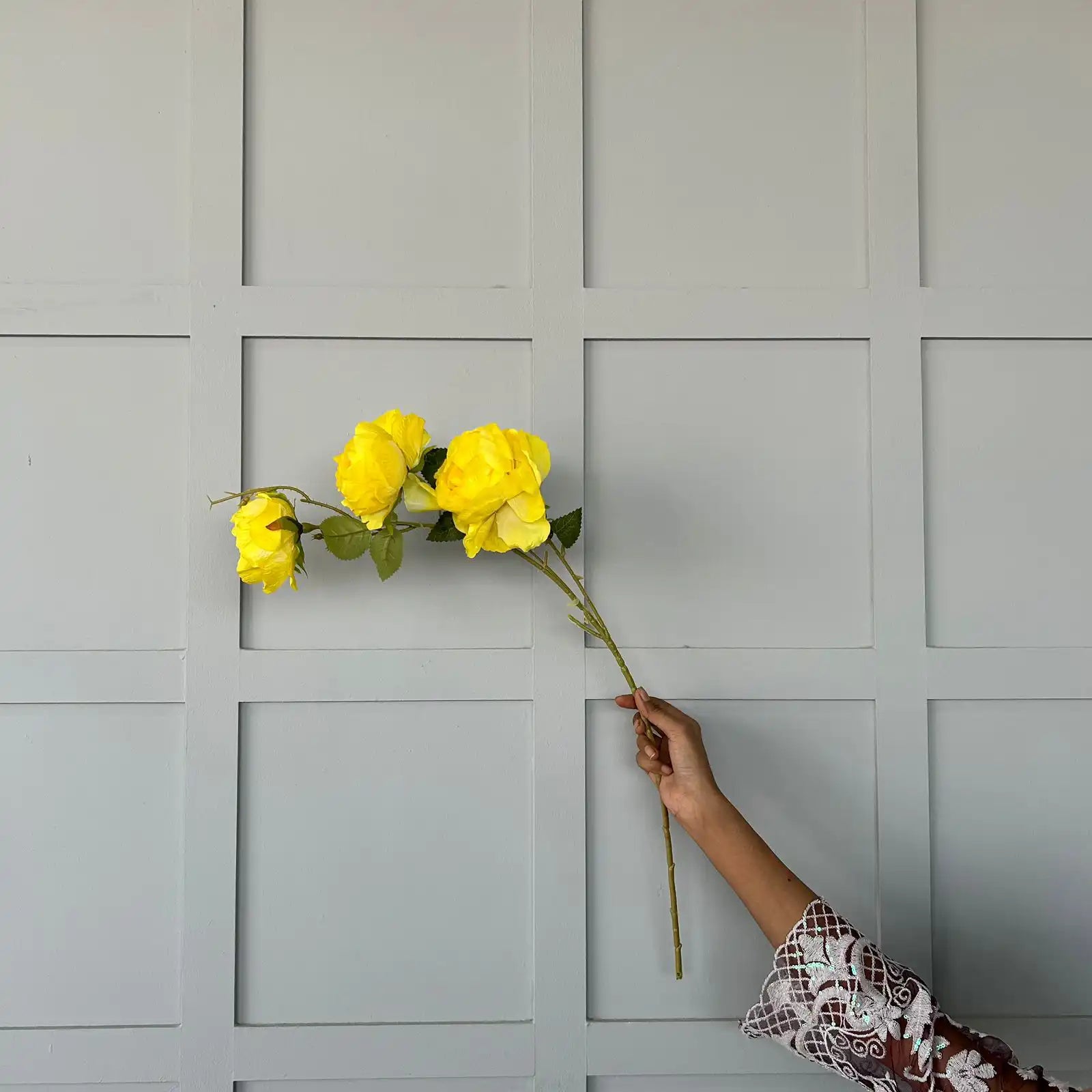 Artificial Flowers & Plants