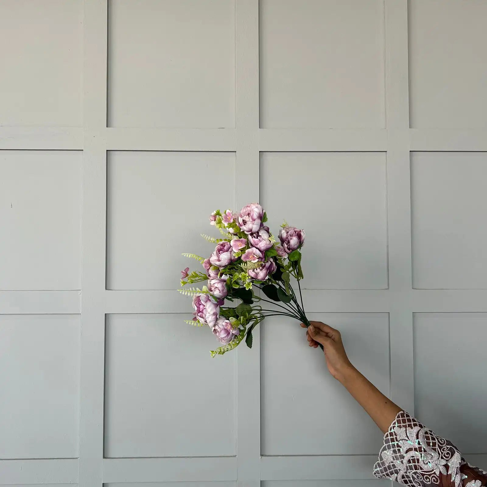 Artificial Flowers & Plants