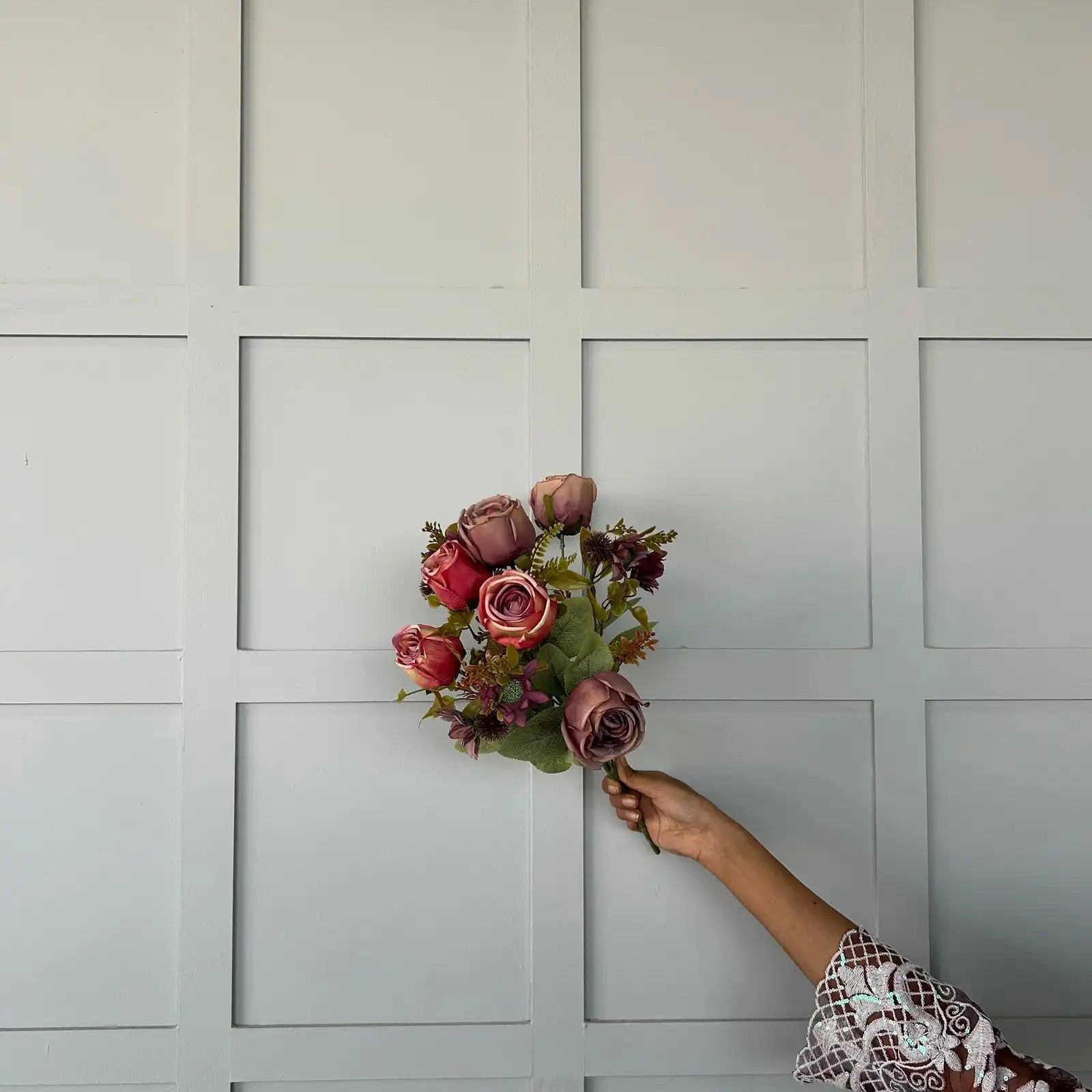 Artificial Flowers & Plants