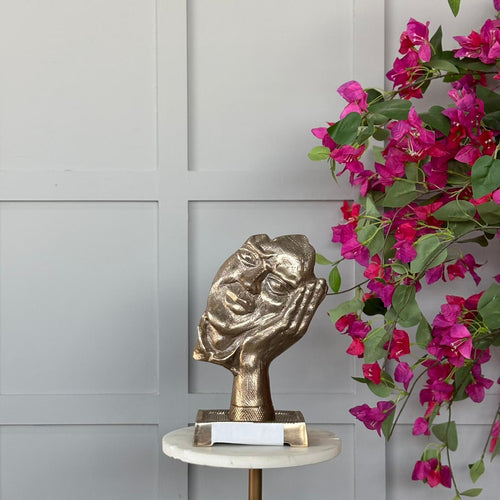 Sculptures & Statues