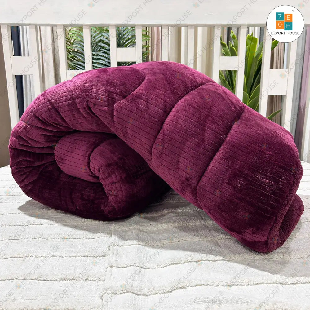 Export House Super Soft Microfiber Winter Heavy Quilt (Magenta Razai, 85 X 95 Inches)