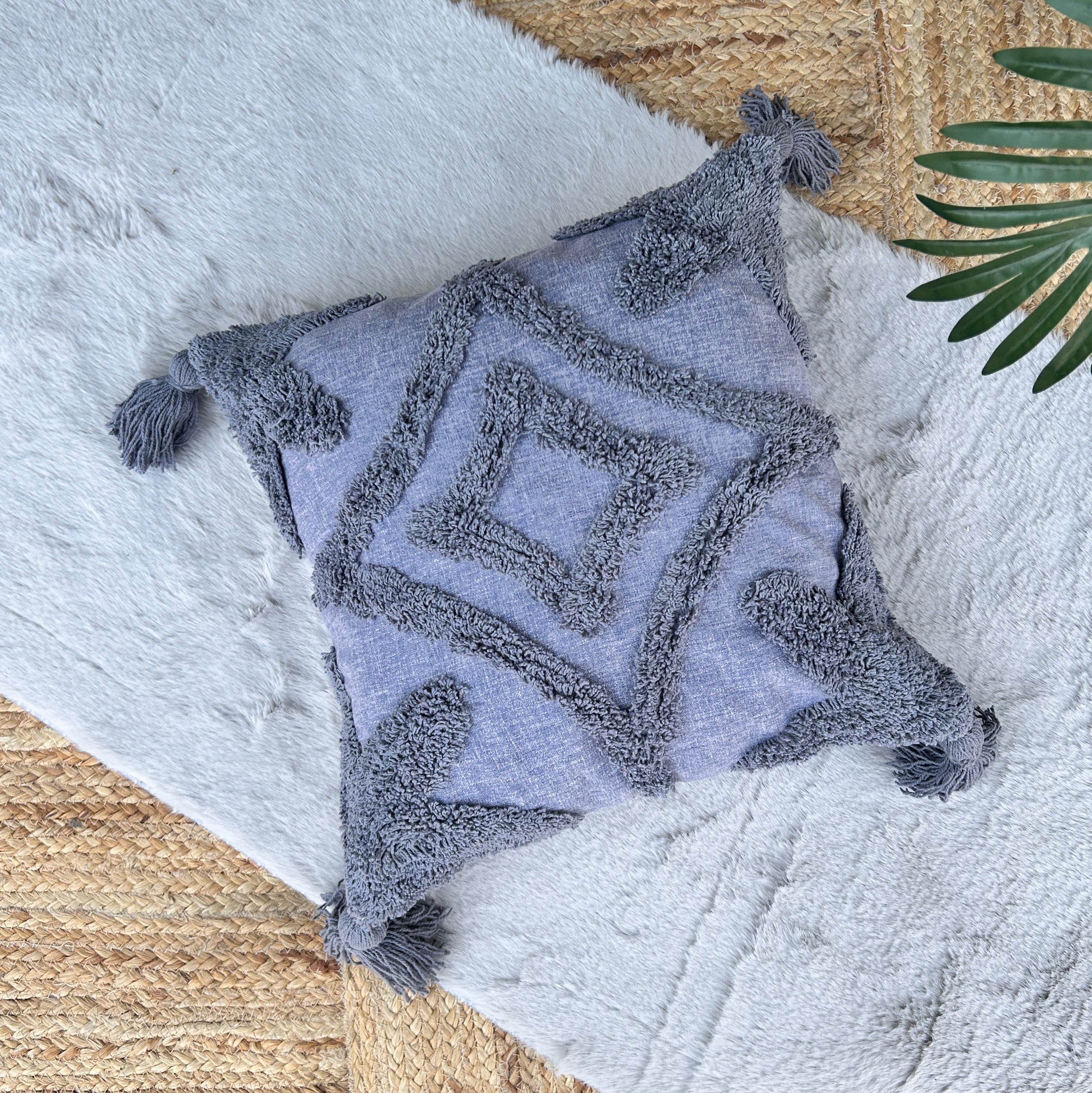 Cotton Tufted Cushion Cover, 40cm X 40cm (16" X 16")