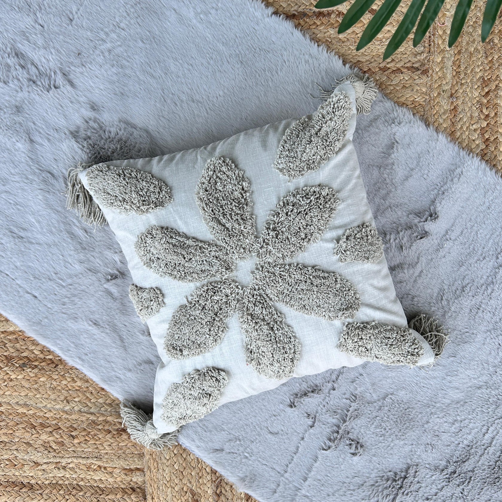Cotton Tufted Cushion Cover, 40cm X 40cm (16" X 16")