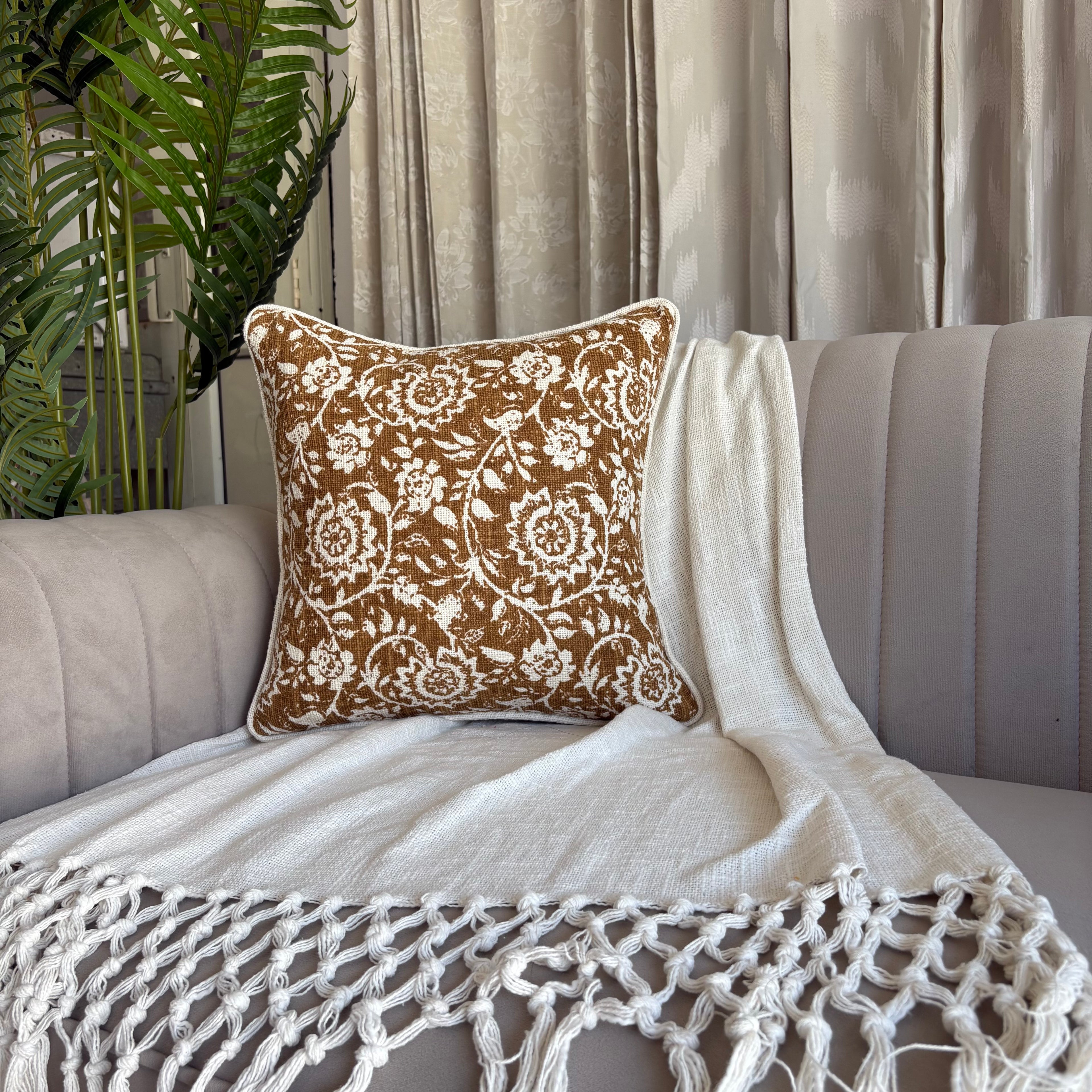 Autumn Bloom - Slub-Cotton Printed Cushion Cover