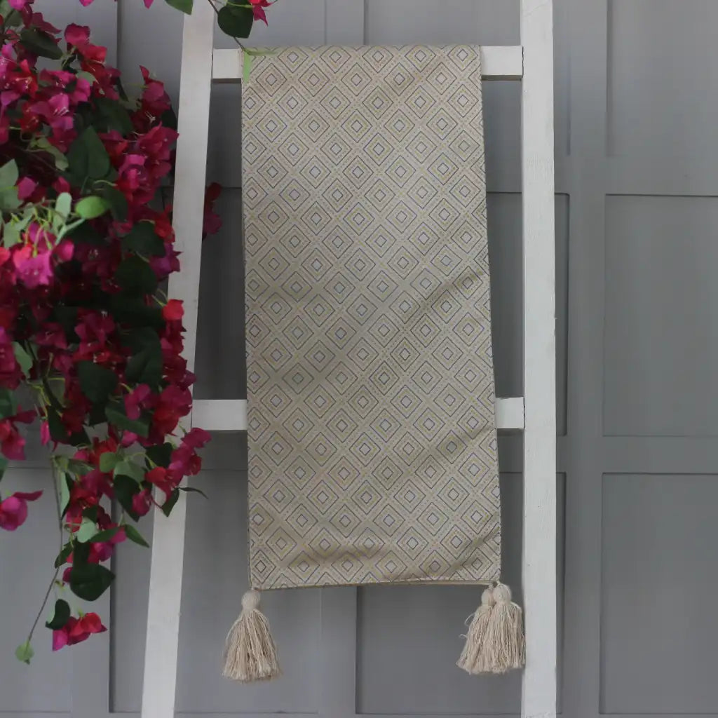 Table Runner