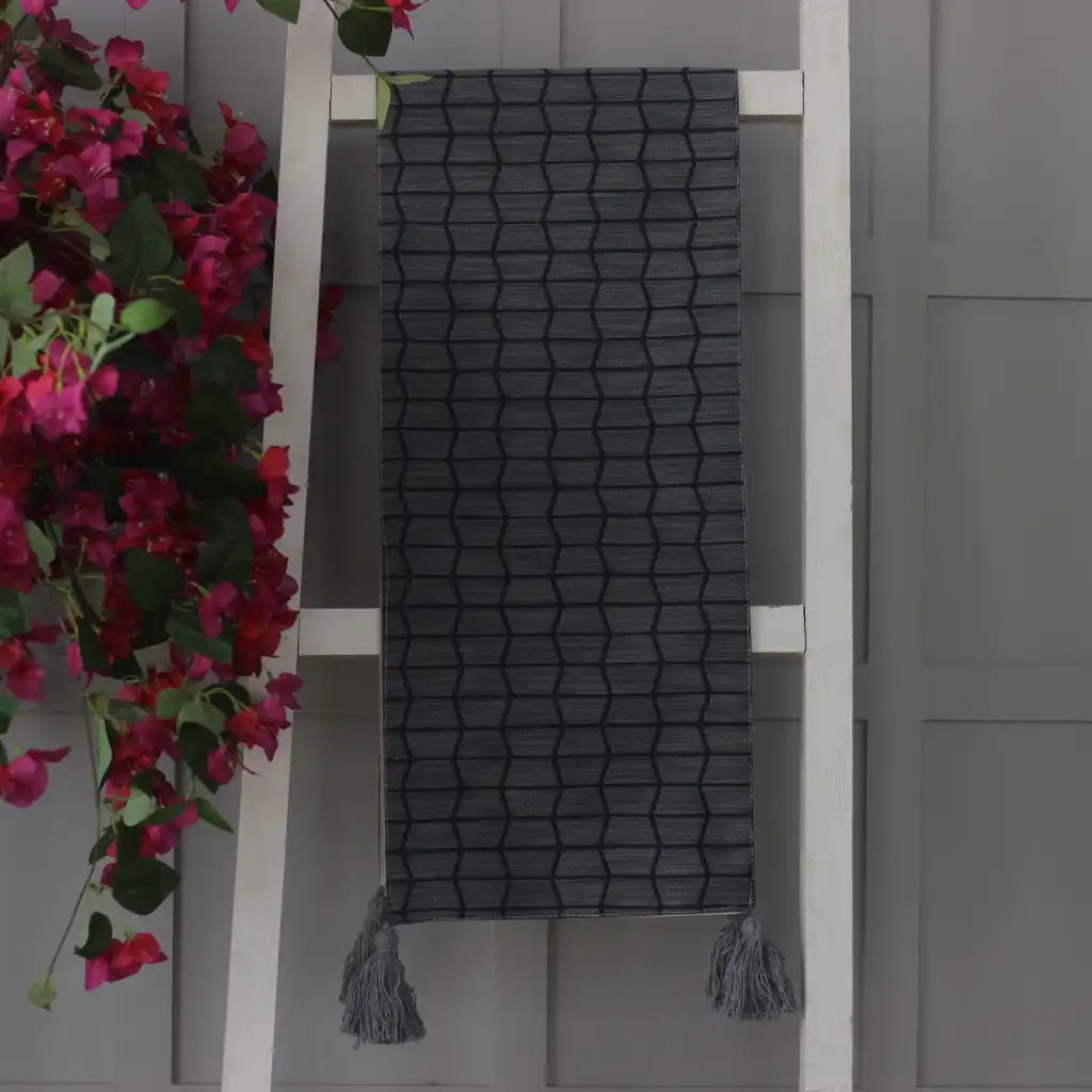 Table Runner
