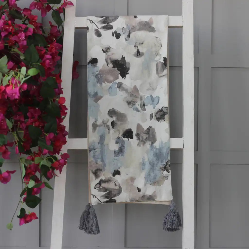Table Runner