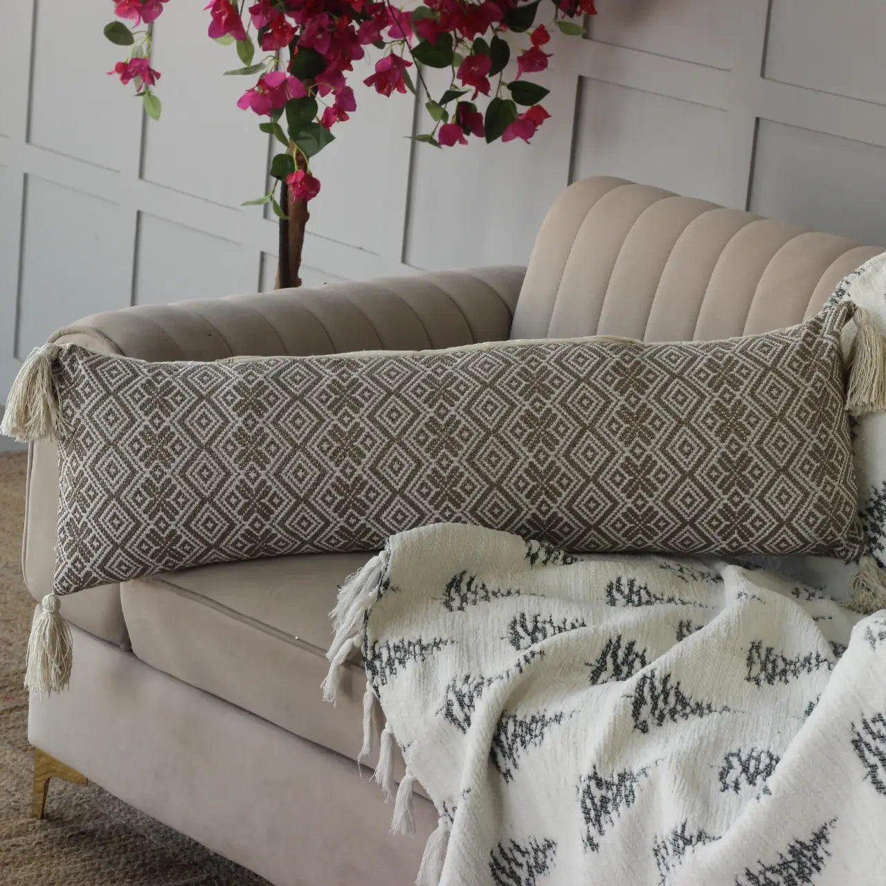 Jacquard Lumbar Cover