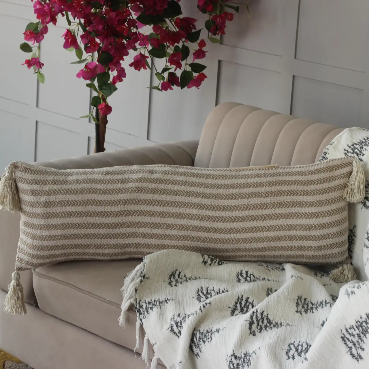 Jacquard Lumbar Cover