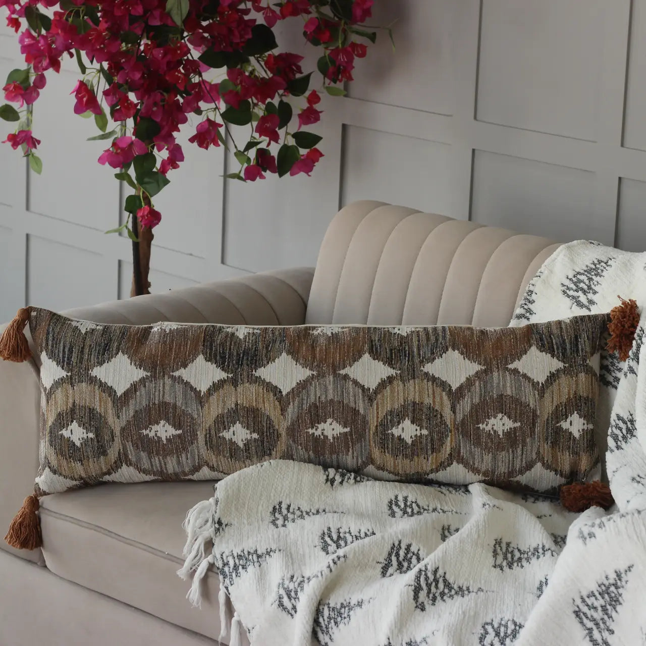 Jacquard Lumbar Cover