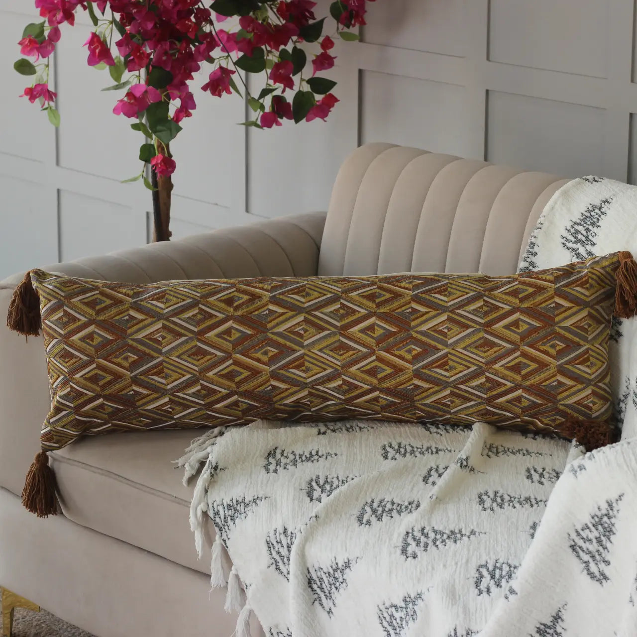 Jacquard Lumbar Cover