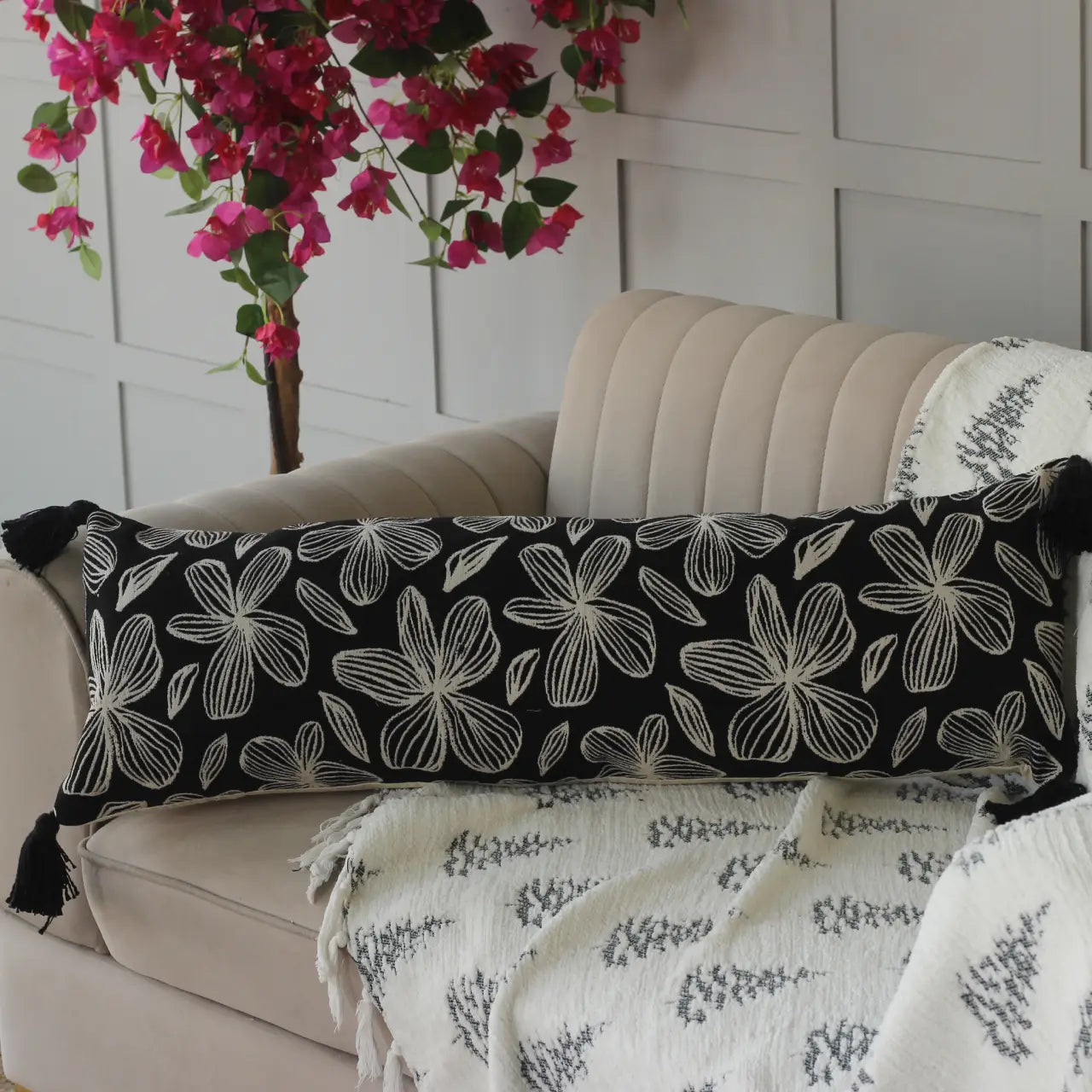 Jacquard Lumbar Cover