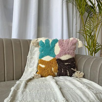 Fourfold hue - Tufted Premium Cushion Cover