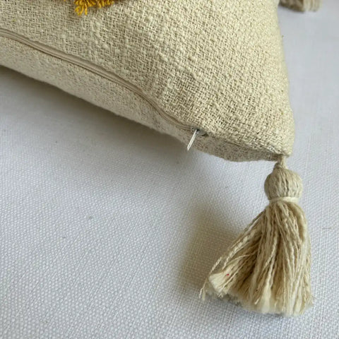 Sunflower bliss - Tufted Premium Cushion Cover