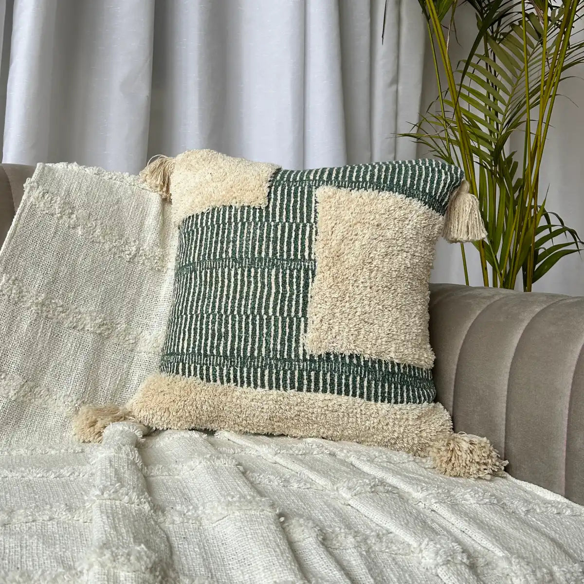 Verdant elegance - Tufted Premium Cushion Cover