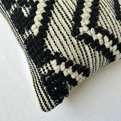 Zig Zag Monochrome - Premium Cushion Cover