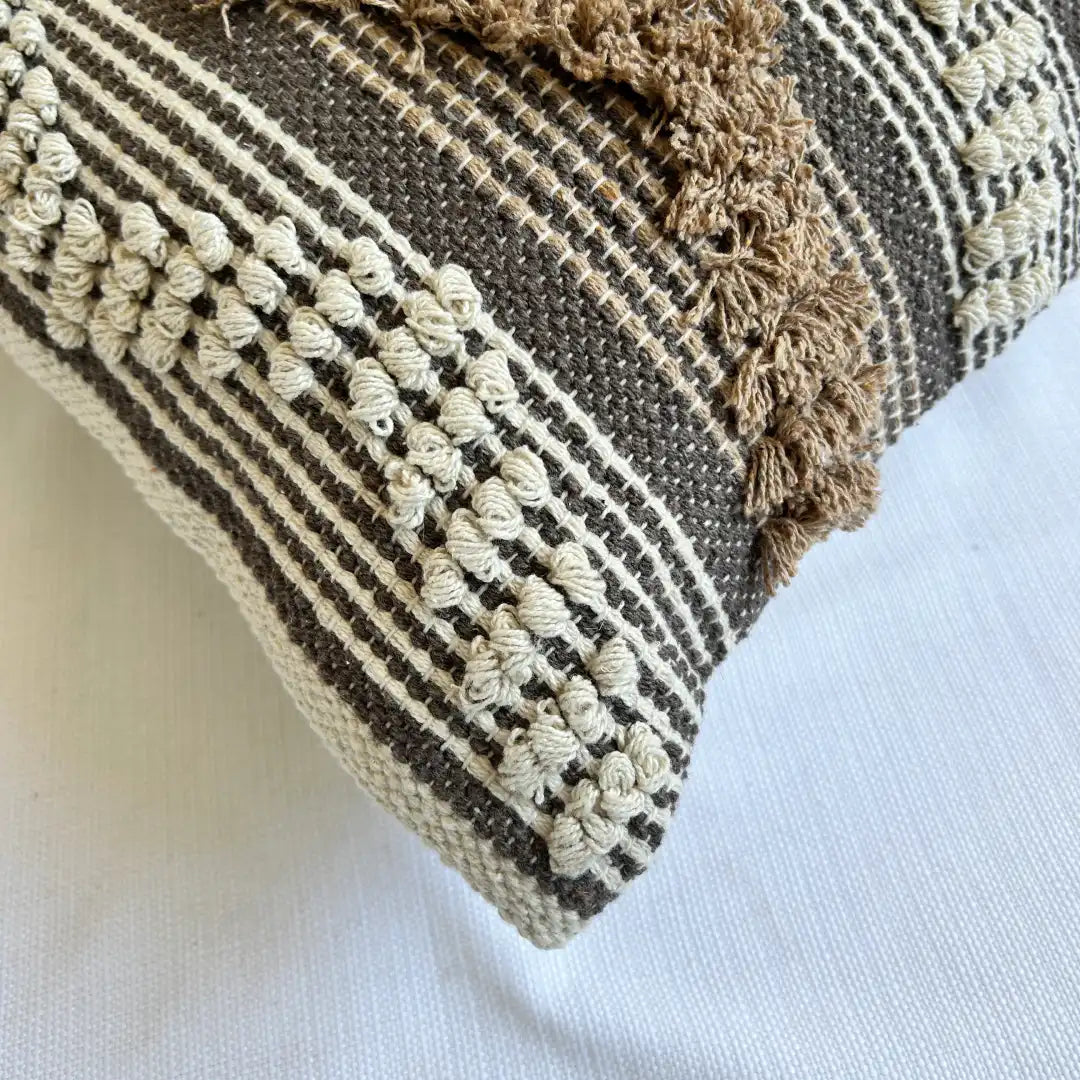 Boho Vibes: 16x16 Inch Cotton Cushion Cover for Stylish Living