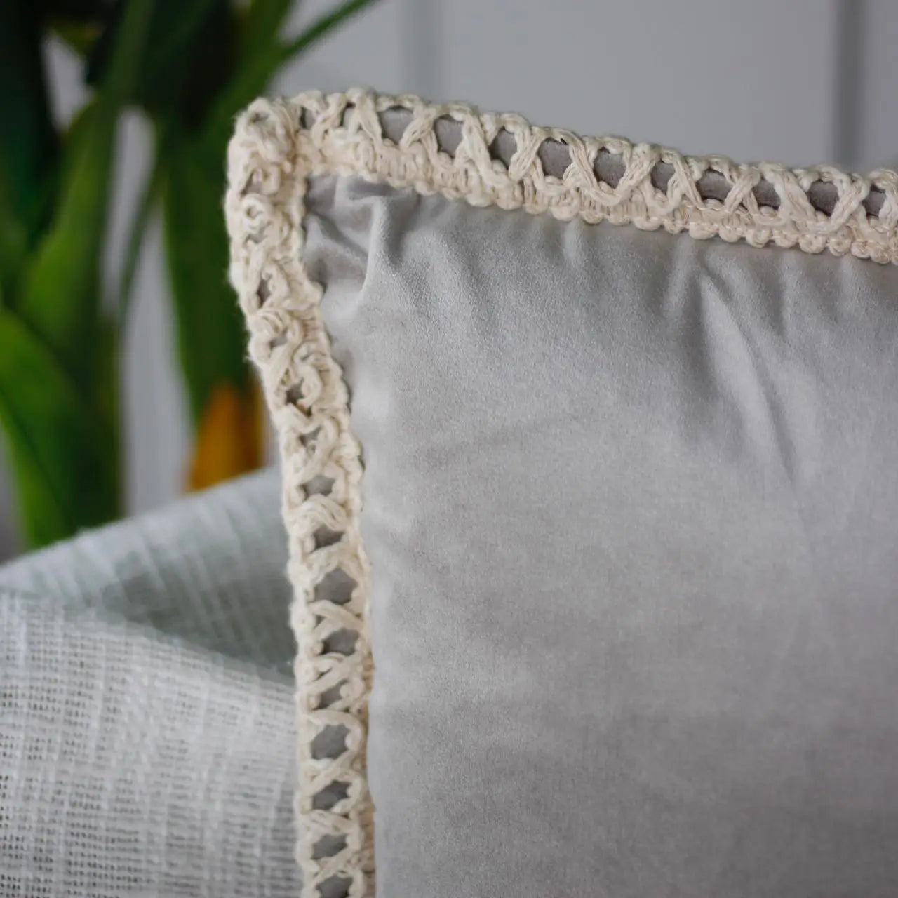 CUSHION COVER