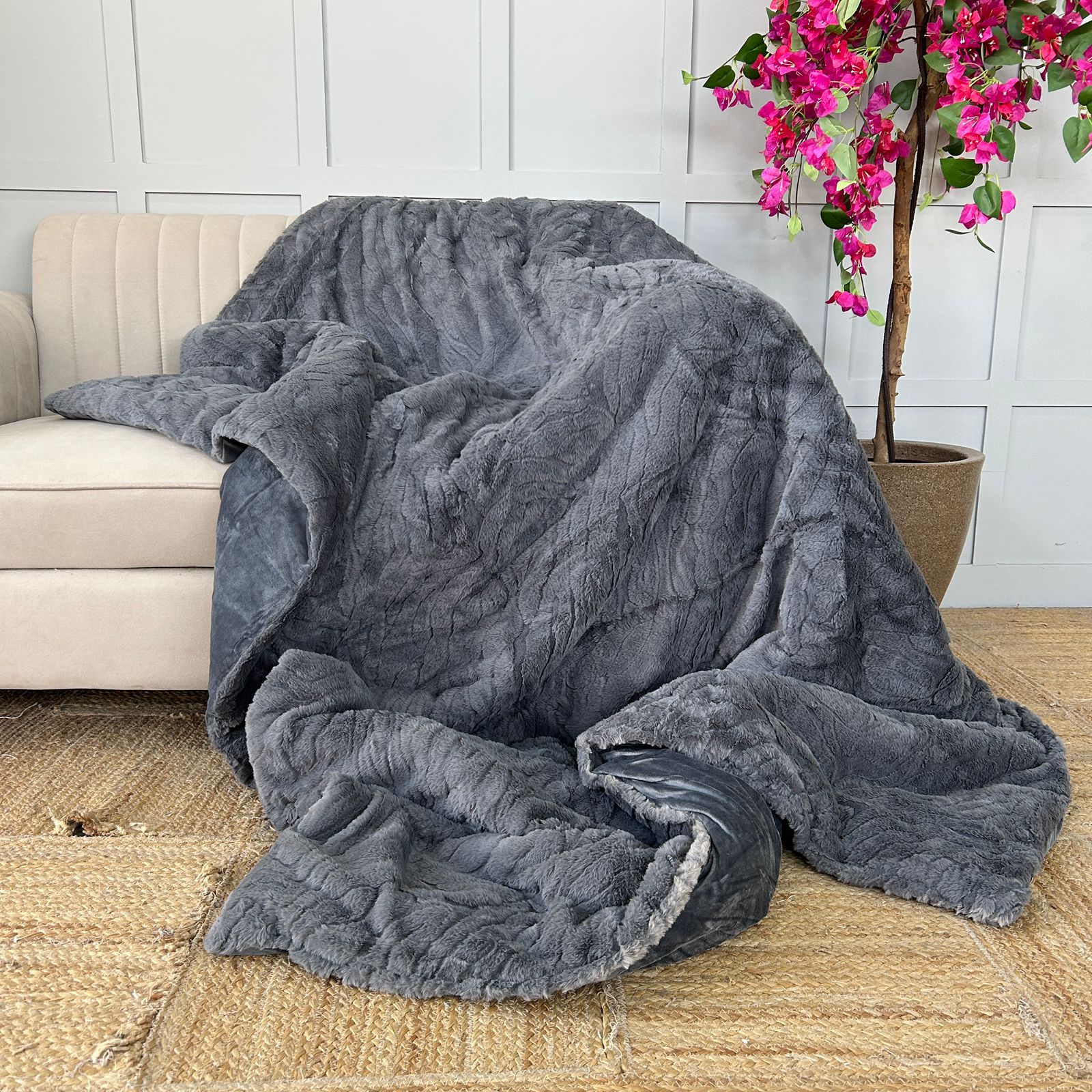 Velvet Chevron Printed Quilt – Available in Single & Double Bed | Export House