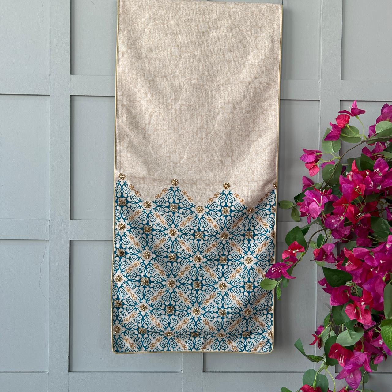 Table Runner