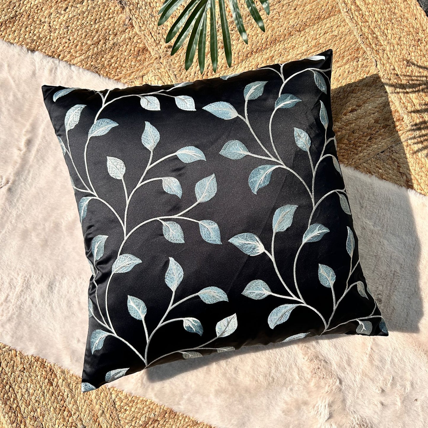 Printed Cushion Cover, 60cm X 60cm (24" X 24")