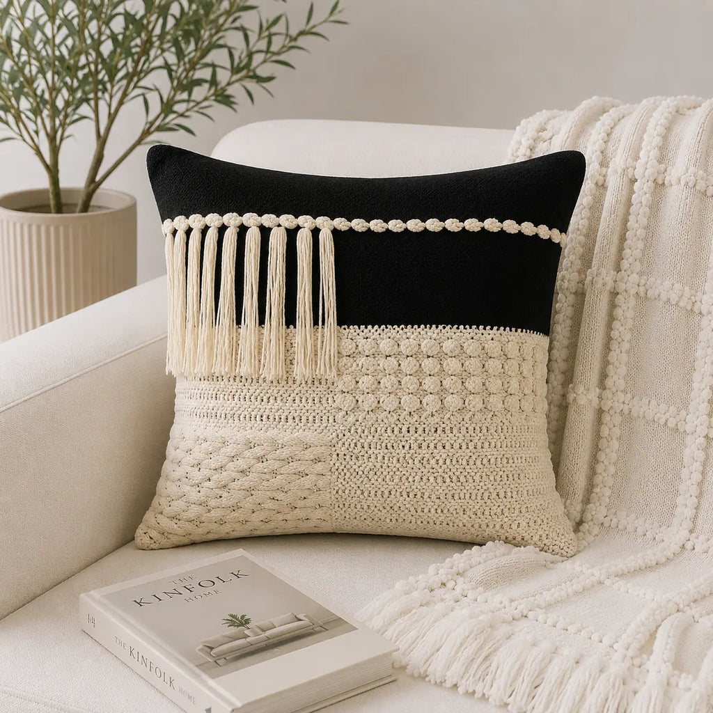 Braided noir fringe - Premium Cushion Cover