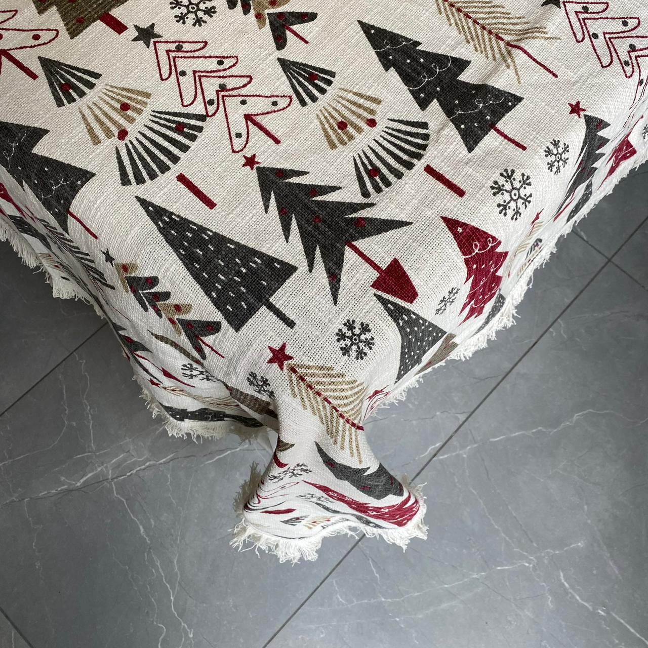 Christmas Themed Cotton Printed Cotton Dining Sheet, Size:152cm x 228cm (60" x 90")