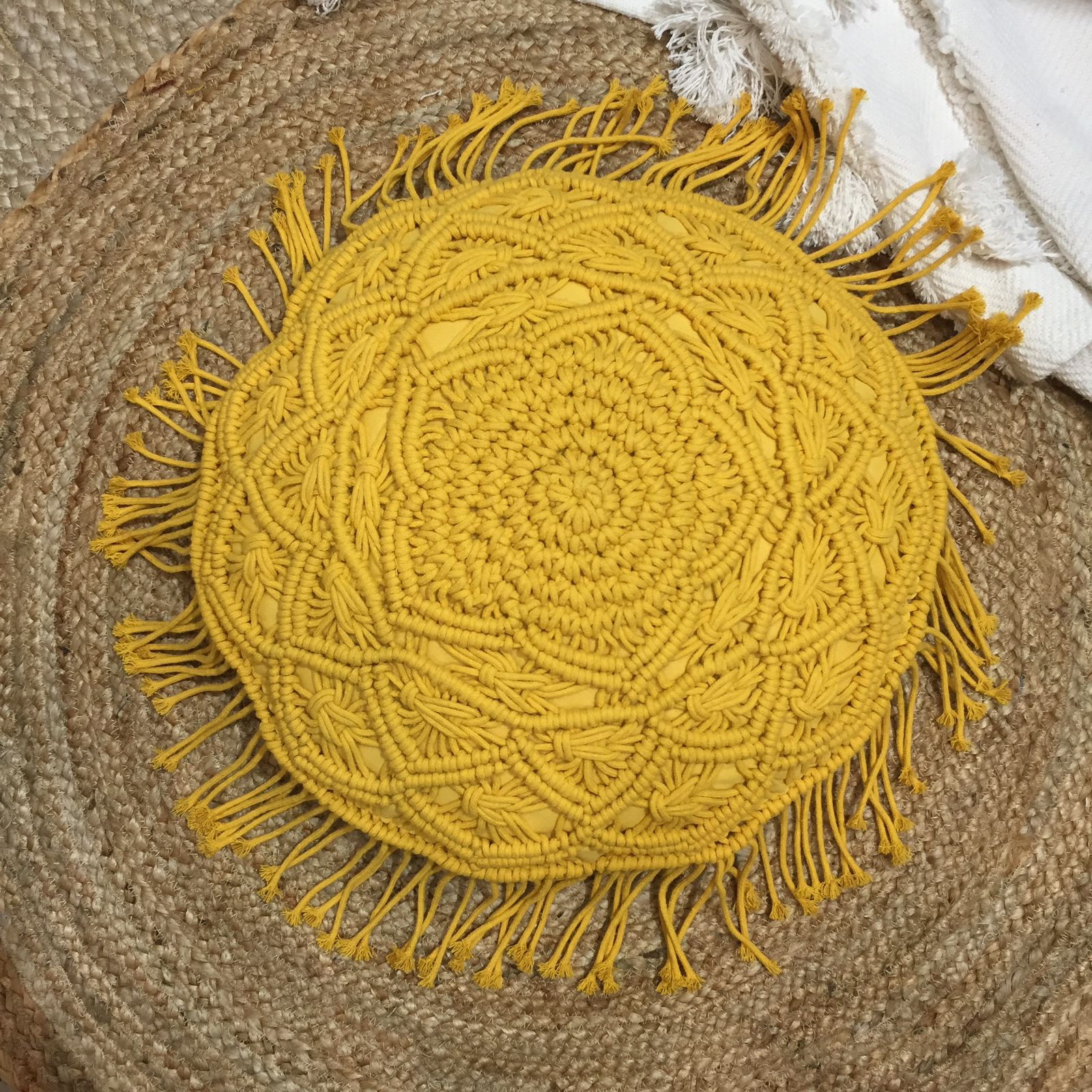 Round macrame filled cushion cover