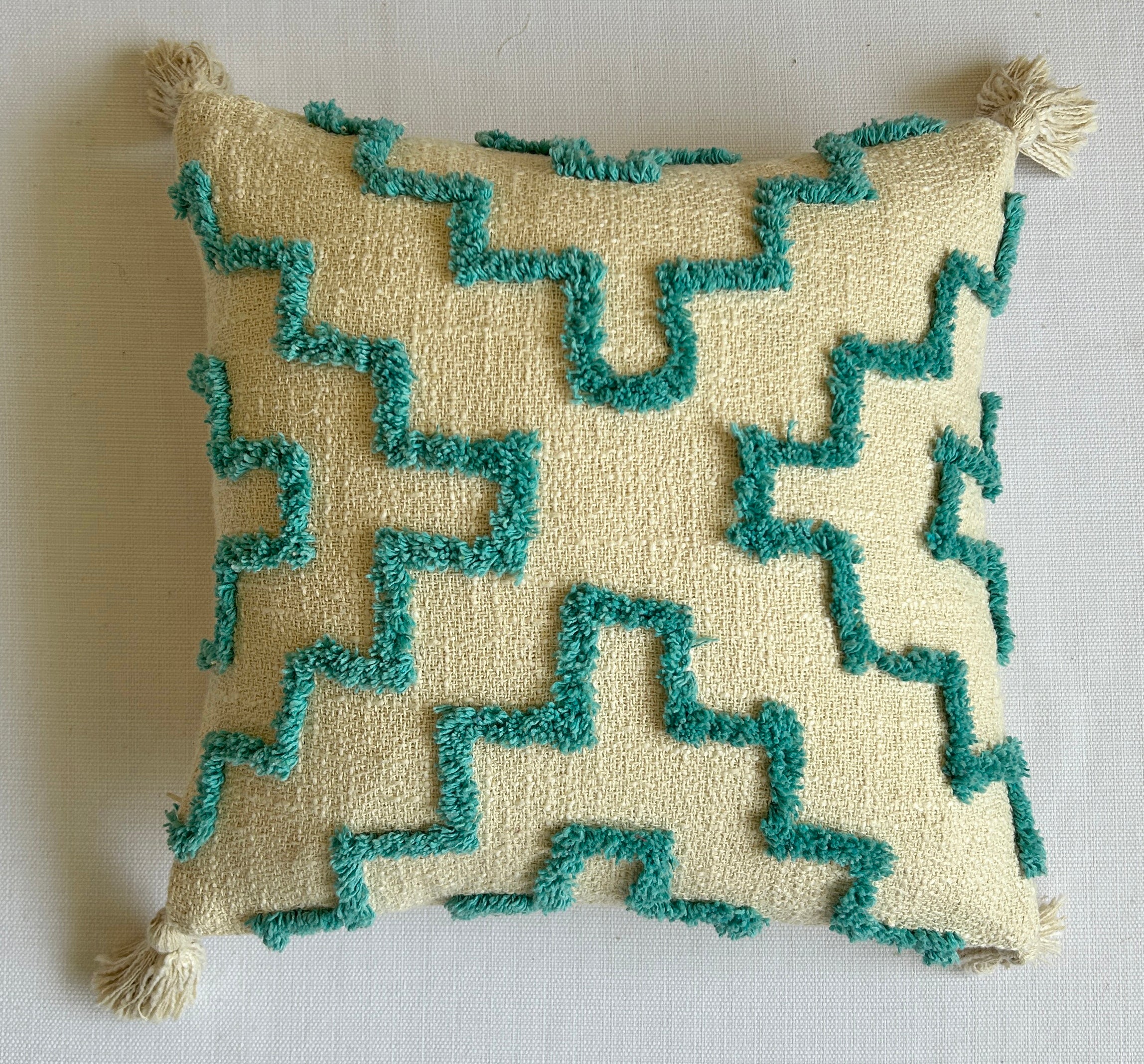 Azure grid - Tufted Premium Cushion Cover