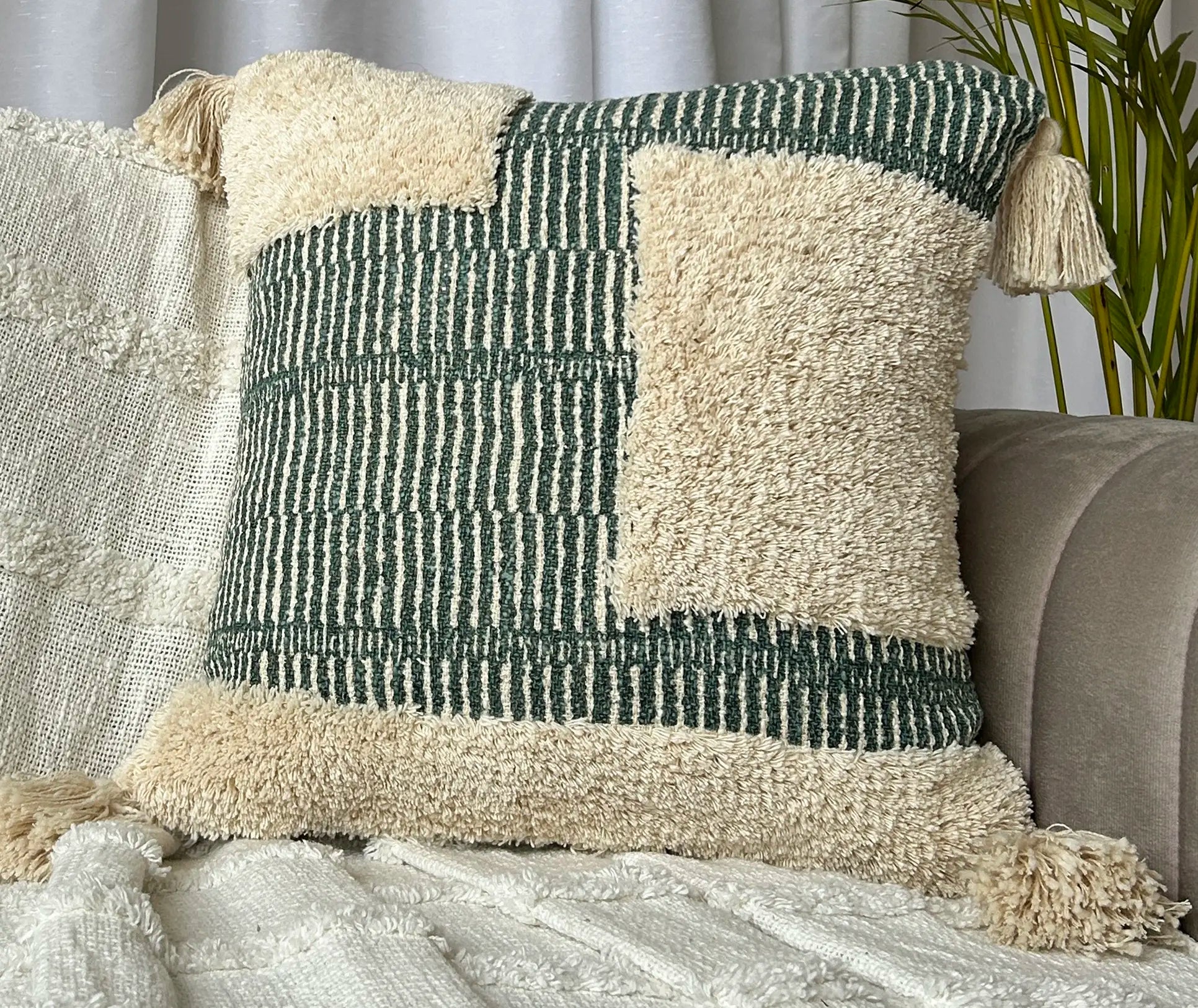 Verdant elegance - Tufted Premium Cushion Cover