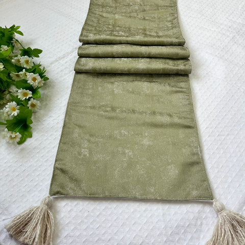 Table Runner Size: 30cm x 182cm (12" x 72") Material: Jacquard in just Rs. 700.00, (Table Runner by Export House )