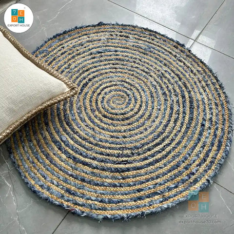 Hand-Woven 36-Inch Round Jute Rug - Solid Beauty for Your Living Room Decor