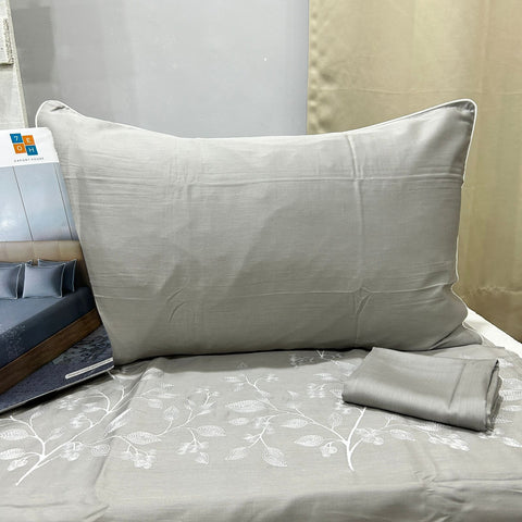 Bed Sheet Size: 274cm x 274cm (108" x 108") Material: Cotton in just Rs. 2999.00, (Kashida Collection Pure Cotton King Size Bedsheet - 100x108 by Export House )