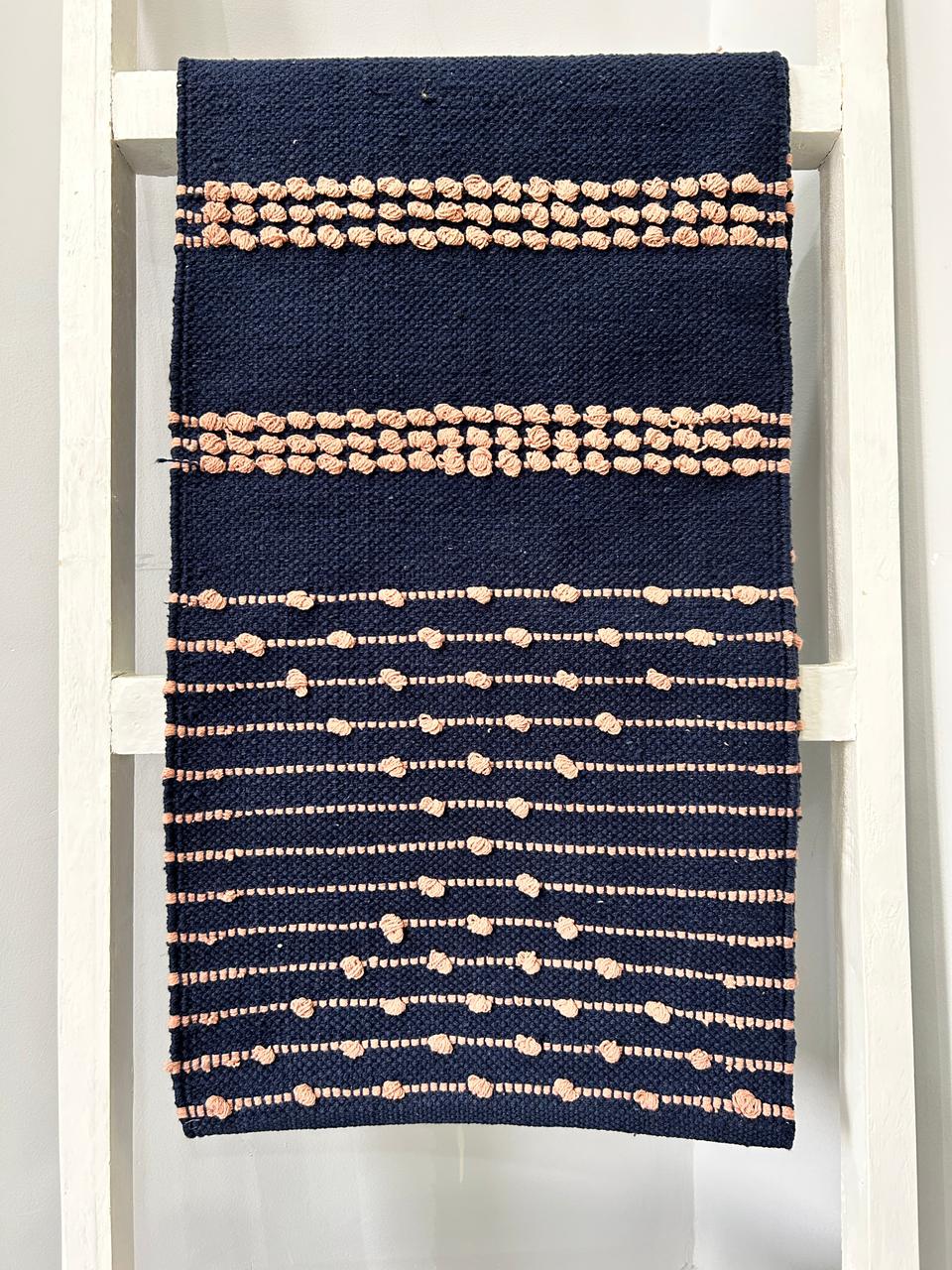 Table Runner with size of Cotton